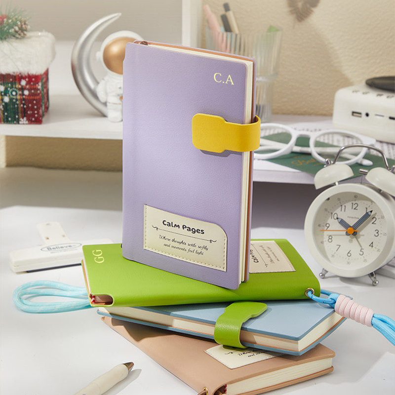カスタムネームファッションキュートジャーナルストラップ付きイ - Travel Notebook Journal のレビューと価格