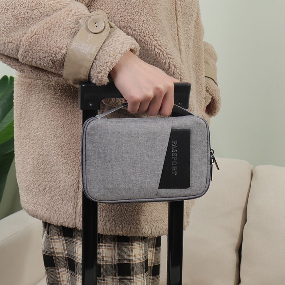 旅行用品 トラベルウォレット チケットホルダー ジッパー付き - Travel Accessories Passport Holder のレビューと価格