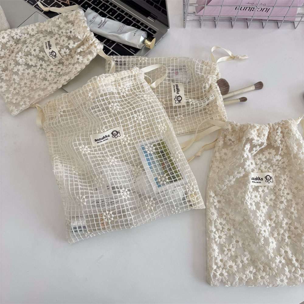 レース刺繍デイジーメッシュ巾着メイクアップバッグ夏旅行用トイ - Travel Accessories Us のレビューと価格