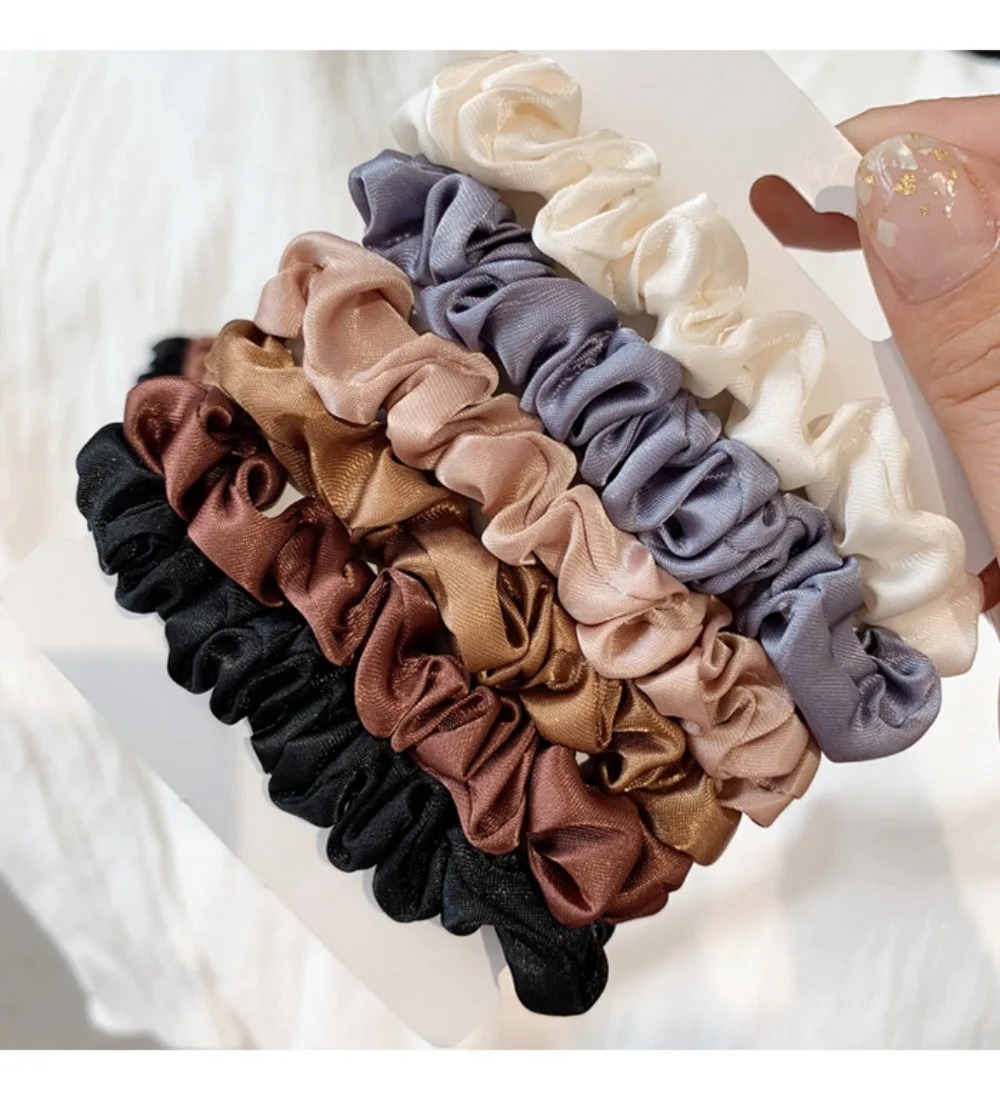 6個入り ソフトサテンヘアスクランチー、滑り止め付き伸縮性ヘ - Travel Accessories Girls のレビューと価格